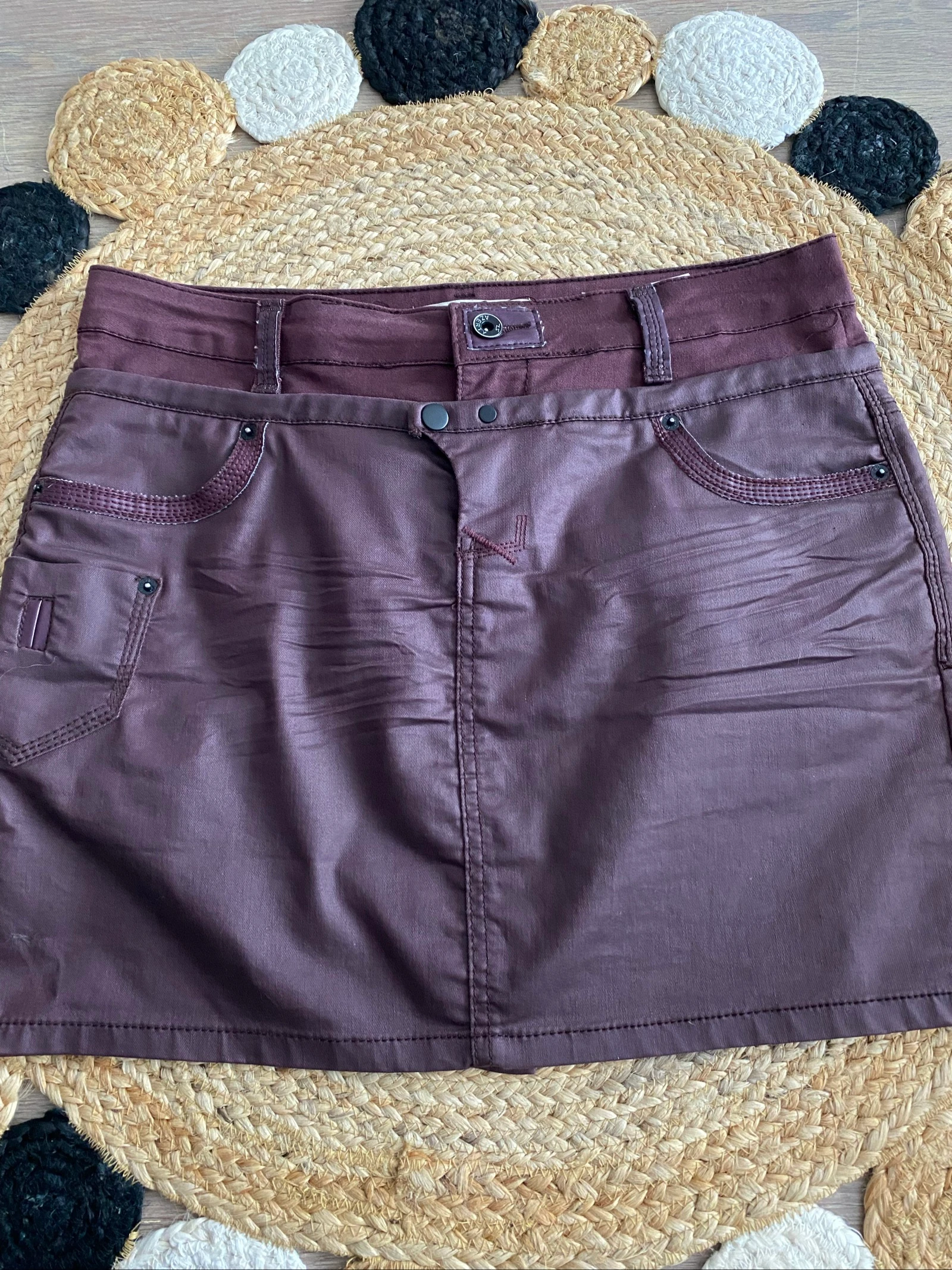 Jupe taille 42 (XL)